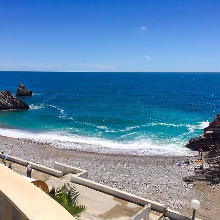 Beach Apartment Rafajlovići Eksteriør bilde