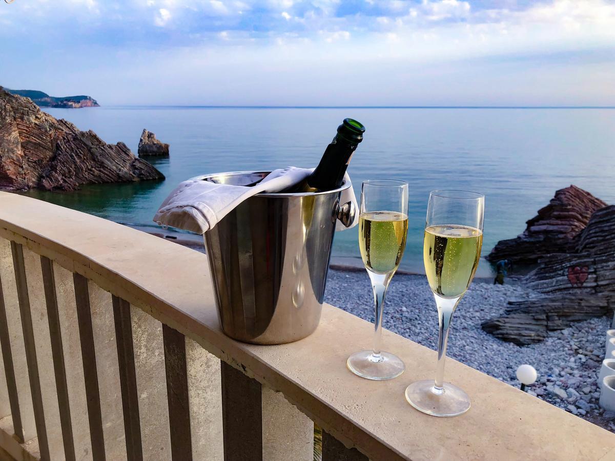 Beach Apartment Rafajlovići Eksteriør bilde