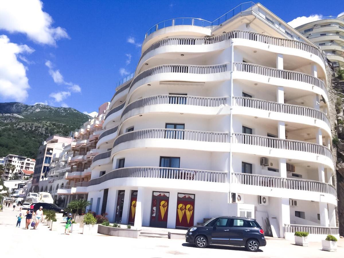 Beach Apartment Rafajlovići Eksteriør bilde