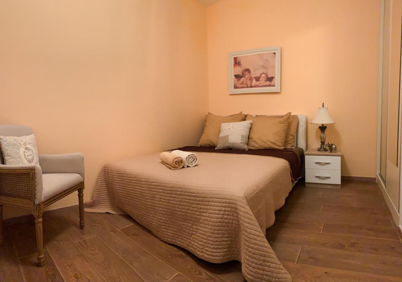 Beach Apartment Rafajlovići Eksteriør bilde